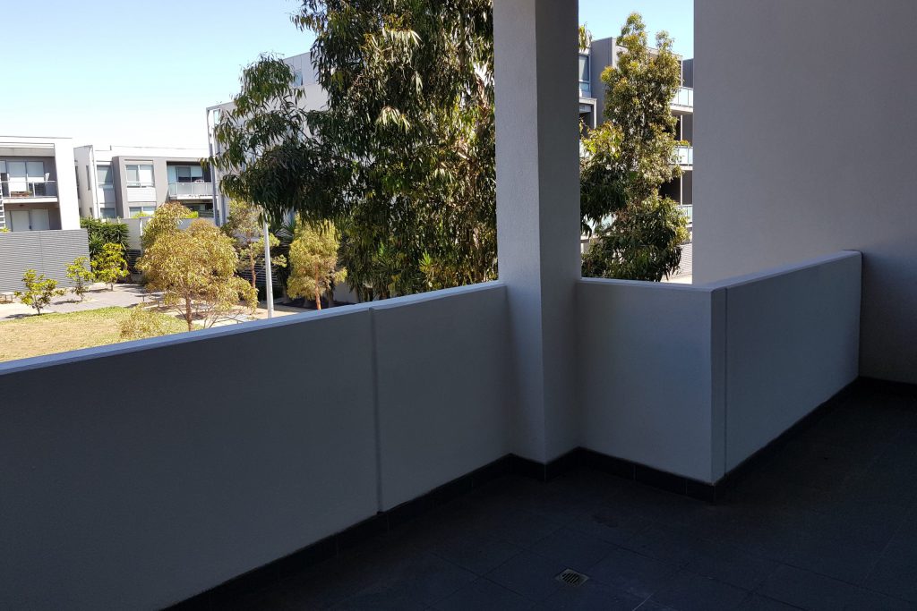 Enosi Works | Balcony | Painting | Bentleigh